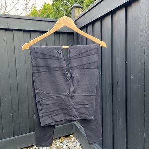 Black lululemon leggings